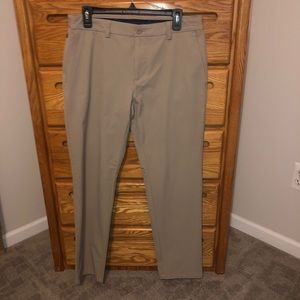 Vineyard vines on the go pant
